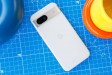Google Pixel 8a slika 4
