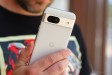 Google Pixel 8a slika 10