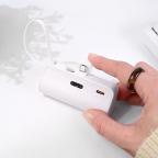 Power bank prenosiva baterija privezak 5000mAh 15W Type C bela slika 3
