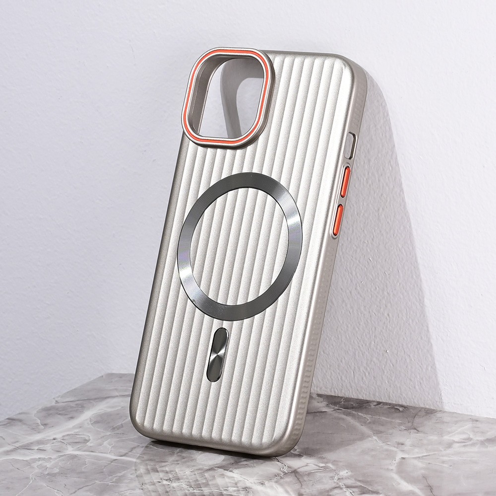 Maska Torbica Magsafe Stripe za iPhone 15 6.1 siva cena 2500 din slika